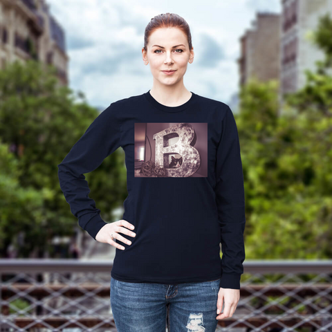 Designer B cat Unisex long sleeve T Shirt (Please state sizes when ordering thank you)